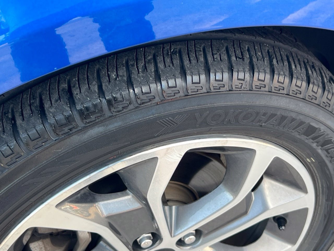 Used 2018 Chevrolet Sonic LT FWD image 25