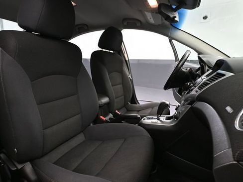 Used 2014 Chevrolet Cruze LT FWD image 39
