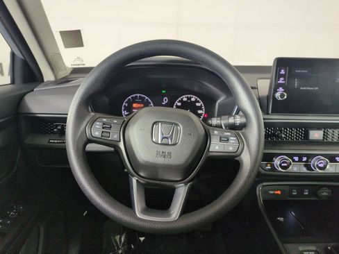 Certified 2026 Honda CR-V EX image 18