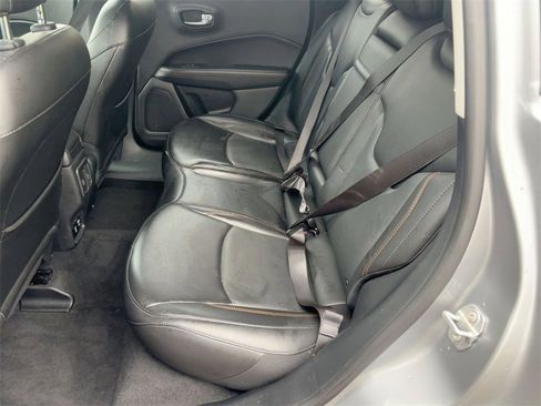 Used 2019 Jeep Compass Limited image 24