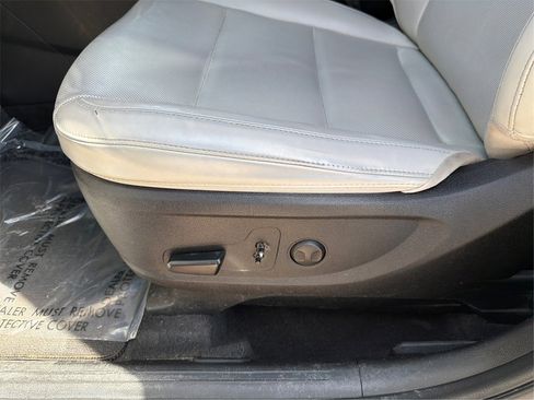 Used 2022 Kia Telluride S image 20