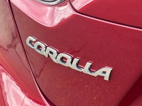 Used 2023 Toyota Corolla LE image 29