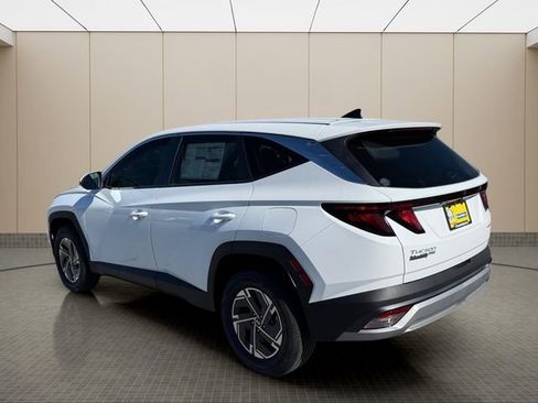 New 2026 Hyundai Tucson Blue SE AWD/4WD image 4