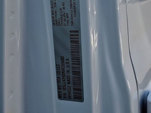 Used 2022 Jeep Wrangler Unlimited Sahara w/ Cold Weather Group image 28