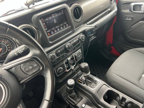 Used 2022 Jeep Gladiator Sport AWD/4WD image 20