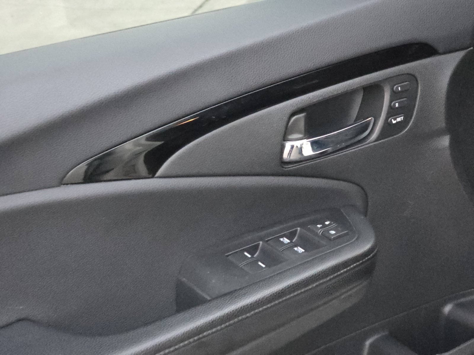 Used 2019 Honda Passport Elite image 17