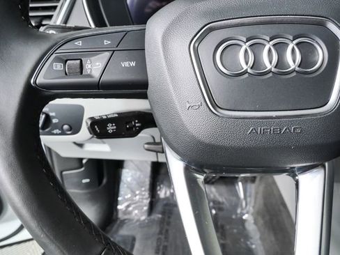 Used 2023 Audi Q5 2.0T Premium Plus w/ Premium Plus Package AWD/4WD image 14