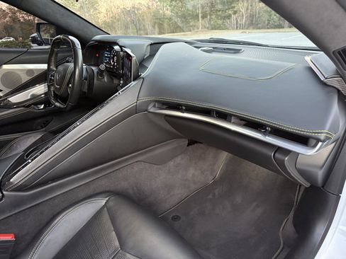 Used 2023 Chevrolet Corvette Z06 w/ Z07 Performance Package image 22