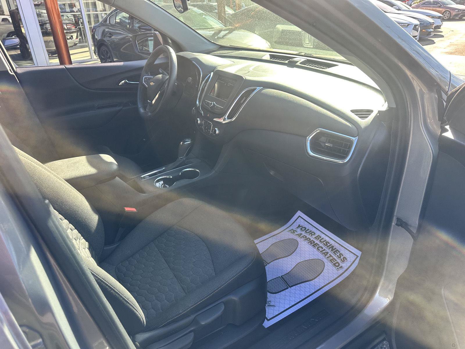 Used 2019 Chevrolet Equinox LT FWD image 9