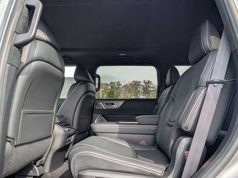 New 2026 INFINITI QX80 Autograph w/ Premium Cargo Package image 14