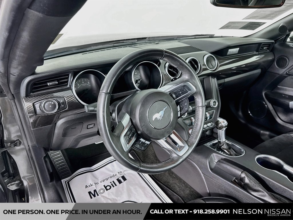 Used 2018 Ford Mustang GT Premium w/ Carbon Sport Interior Package RWD image 9