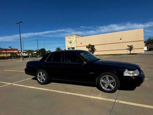 Used 2009 Mercury Grand Marquis LS image 39