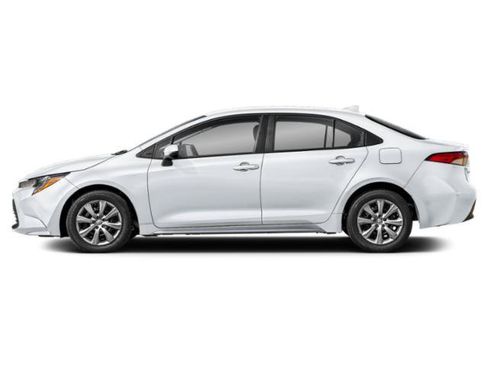 Used 2025 Toyota Corolla LE w/ LE Premium Package FWD image 3