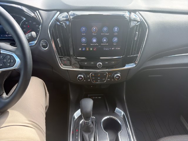 Used 2023 Chevrolet Traverse LT w/ Rear Camera Mirror Package AWD/4WD image 21