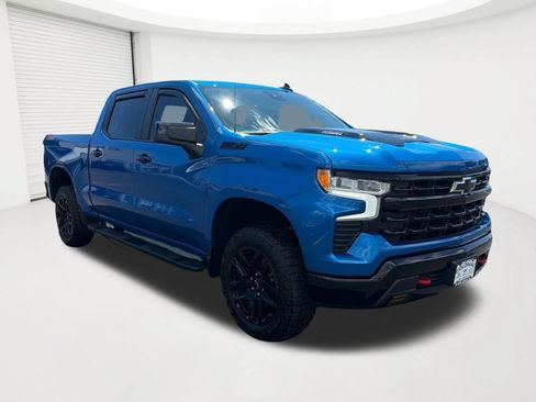 Used 2023 Chevrolet Silverado 1500 LT Trail Boss w/ Protection Package AWD/4WD image 3