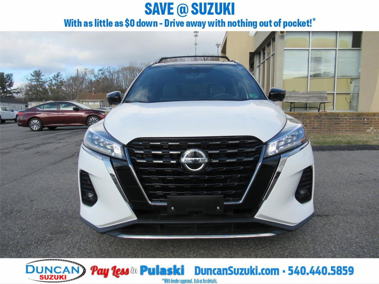 Used 2021 Nissan Kicks SR w/ SR Premium Package FWD image 2