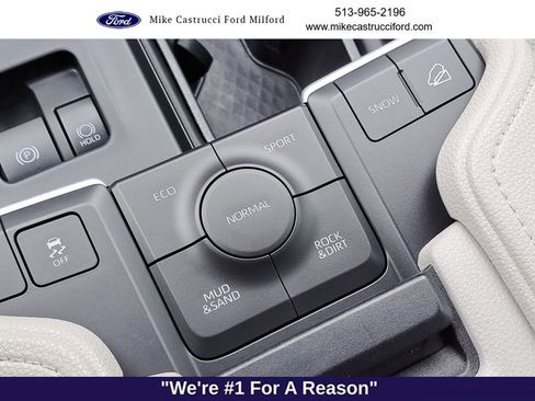 Used 2024 Toyota Grand Highlander Limited image 17