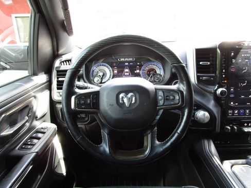 Used 2019 RAM 1500 Limited AWD/4WD image 11