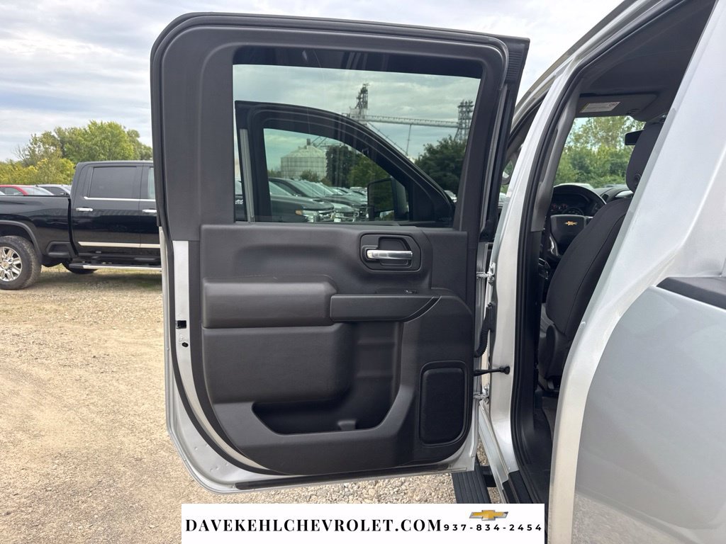 Used 2022 Chevrolet Silverado 3500 LT w/ Convenience Package AWD/4WD image 22