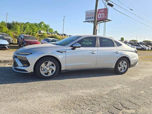 New 2026 Hyundai Sonata SE FWD image 6