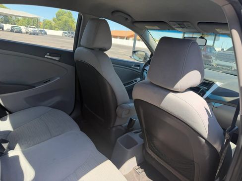 Used 2015 Hyundai Accent GLS FWD image 21