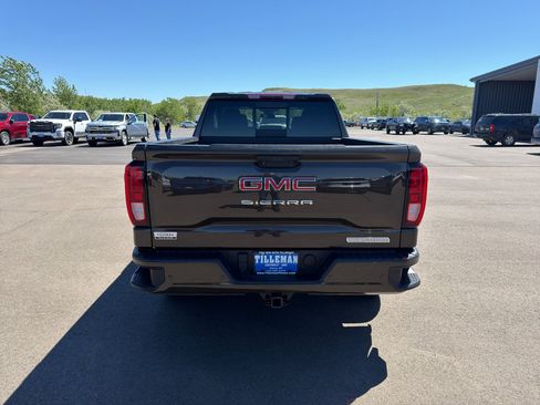 Used 2023 GMC Sierra 1500 Elevation w/ Elevation Premium Package AWD/4WD image 10