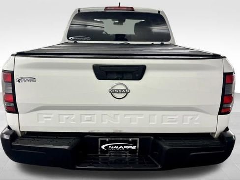 Used 2024 Nissan Frontier S image 8