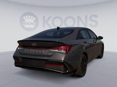 New 2026 Hyundai Elantra Sport FWD image 7