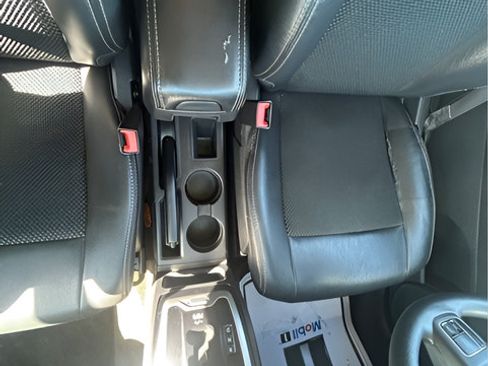 Used 2015 Jeep Compass FWD image 20