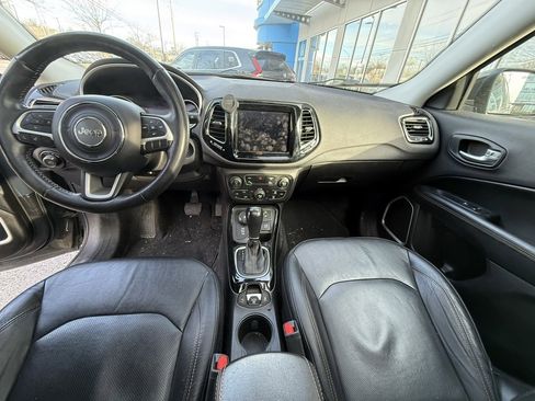 Used 2017 Jeep Compass Limited image 10