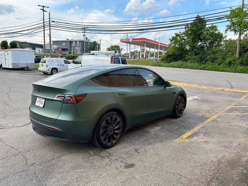 Used 2021 Tesla Model Y Performance AWD/4WD image 4