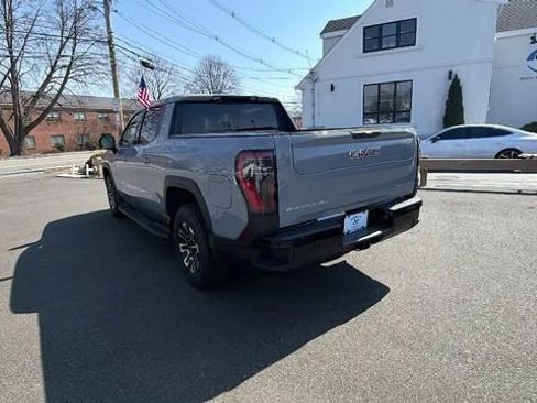 New 2026 GMC Sierra EV Elevation AWD/4WD image 5