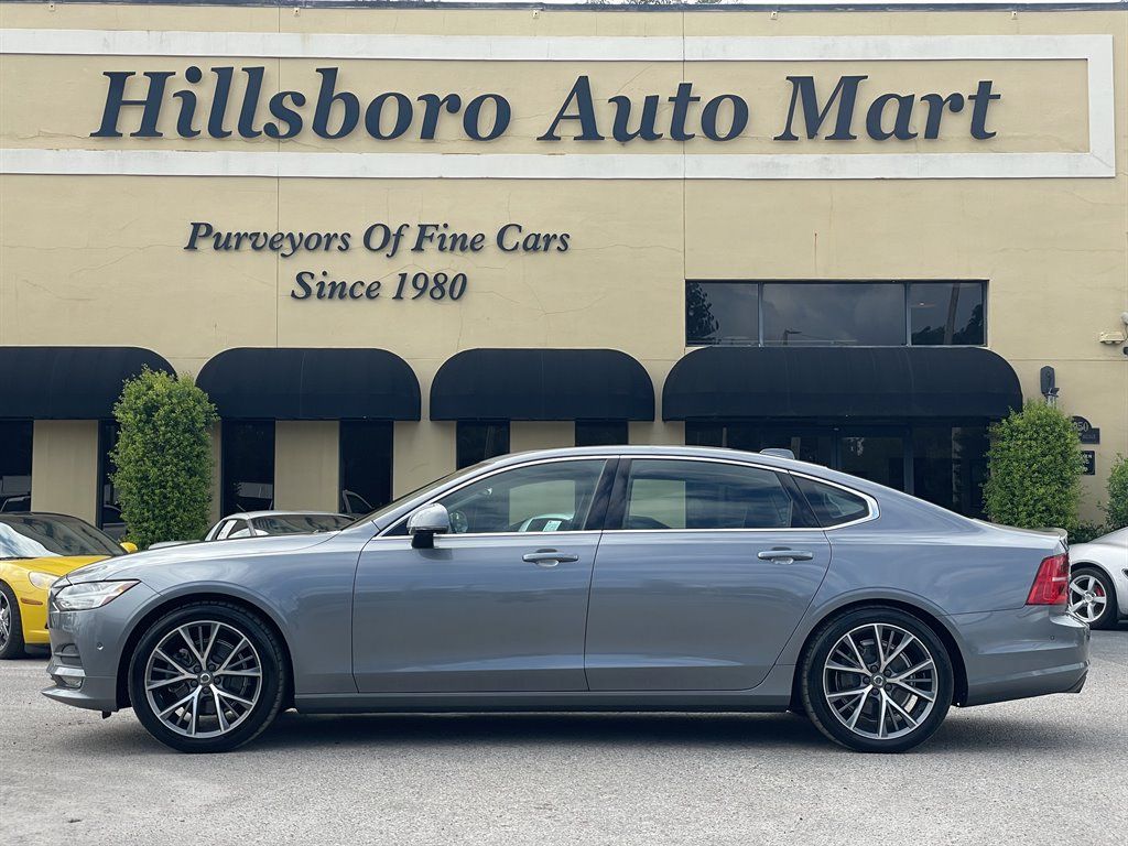 Used 2018 Volvo S90 T5 Momentum w/ Convenience Package AWD/4WD image 3
