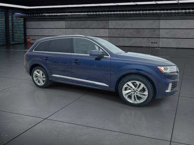 Used 2021 Audi Q7 2.0T Premium Plus AWD/4WD image 2