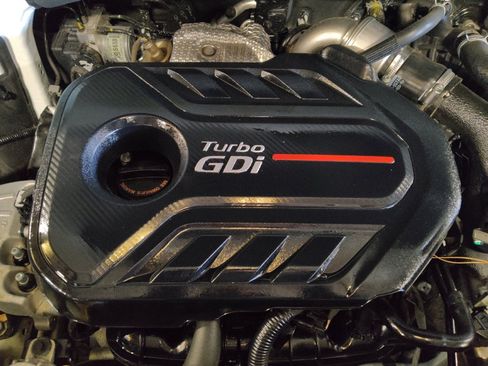 Used 2020 Hyundai Santa Fe Limited image 30