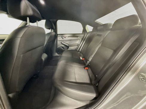Certified 2025 Honda Civic Sport image 27