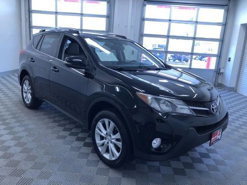 Used 2013 Toyota RAV4 Limited AWD/4WD image 37