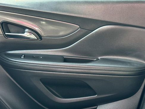 Used 2019 Buick Encore Preferred image 22