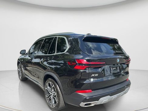 Used 2025 BMW X5 xDrive40i w/ Parking Assistance Package AWD/4WD image 6