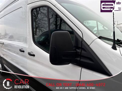 Used 2023 Ford Transit 250 148 High Roof AWD image 30