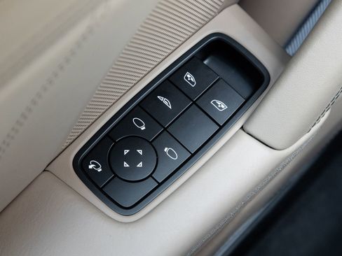 Certified 2024 Porsche 911 Turbo S AWD/4WD image 21