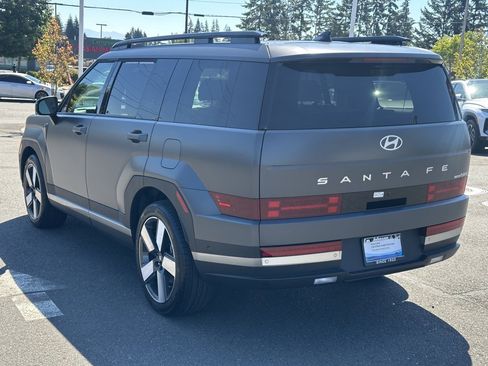 Used 2025 Hyundai Santa Fe Limited image 7