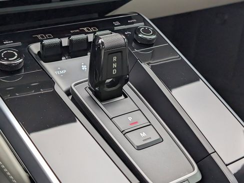 Certified 2023 Porsche 911 Turbo image 25