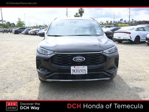 Used 2023 Ford Escape ST-Line w/ Tech Pack #1 FWD image 2