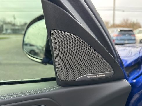 Used 2024 BMW X6 M Competition image 9