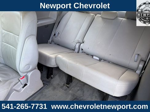 Used 2017 Toyota Sienna image 16