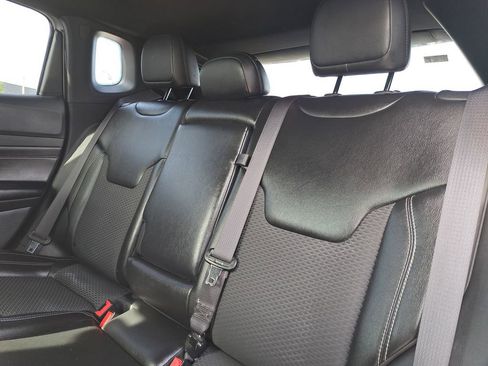 Used 2023 Jeep Compass Altitude image 8