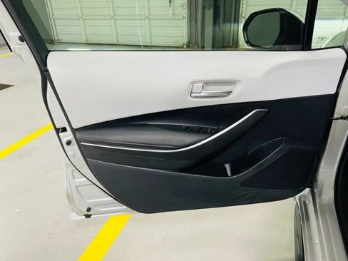 Used 2024 Toyota Corolla SE FWD image 23