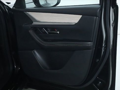 Certified 2025 MAZDA CX-70 Plug-In Hybrid w/ Premium Pkg image 25