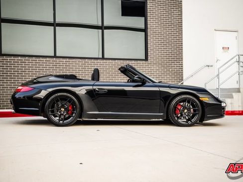 Used 2009 Porsche 911 Carrera S RWD image 10